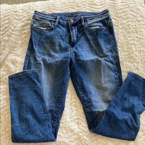 Mavi Blue Straight Leg Jeans with Classic Denim Style